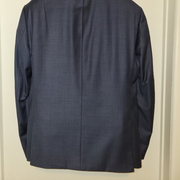 Calvin Klein Slim Fit Wool Suit in Blue, size 42S - Picture 4 of 8
